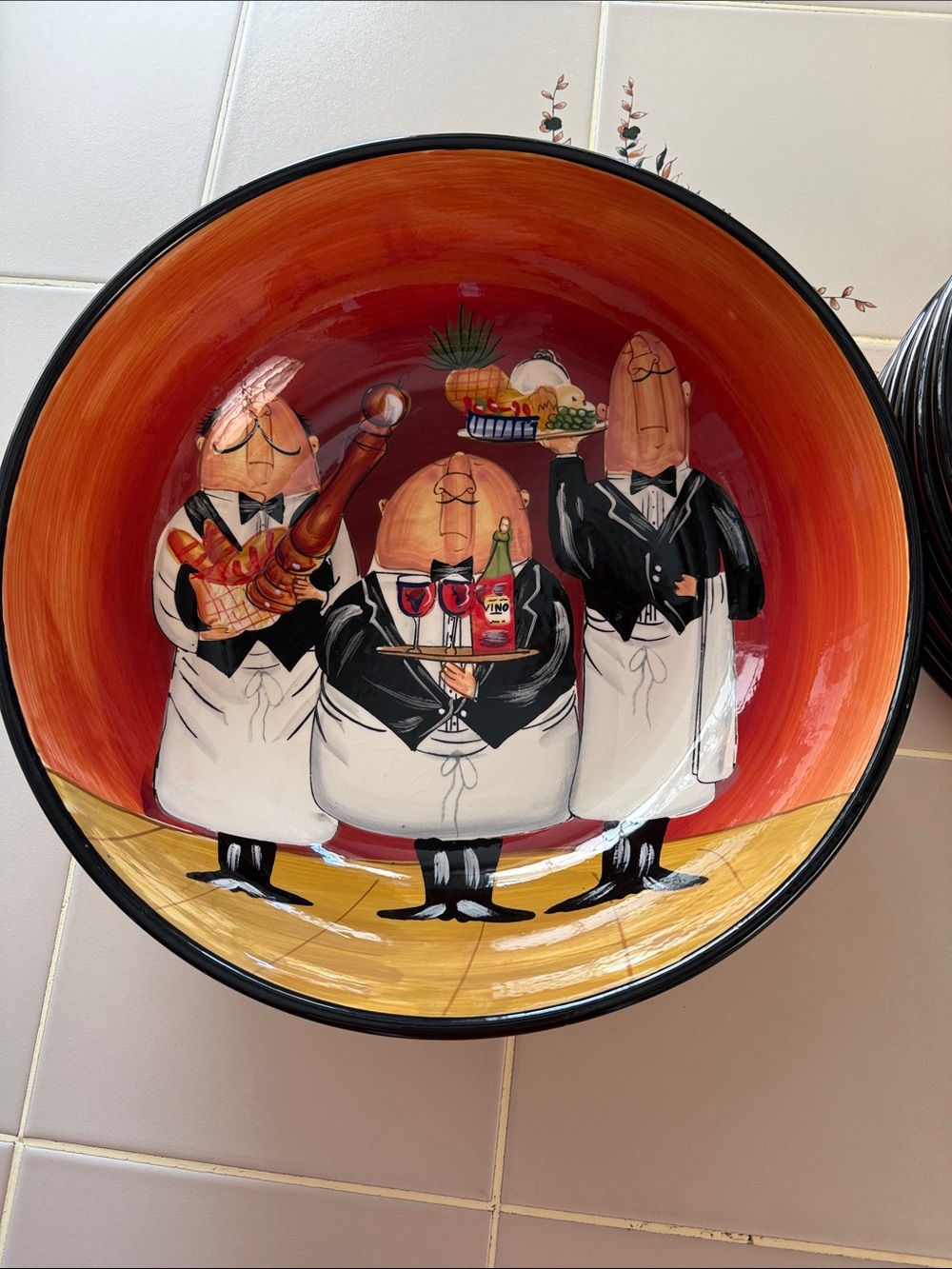 Certified International 13" Pasta Salad Serving Bowl and Dinner Plates. - Picture 3 of 13